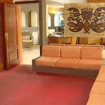 Ponderosa Otel